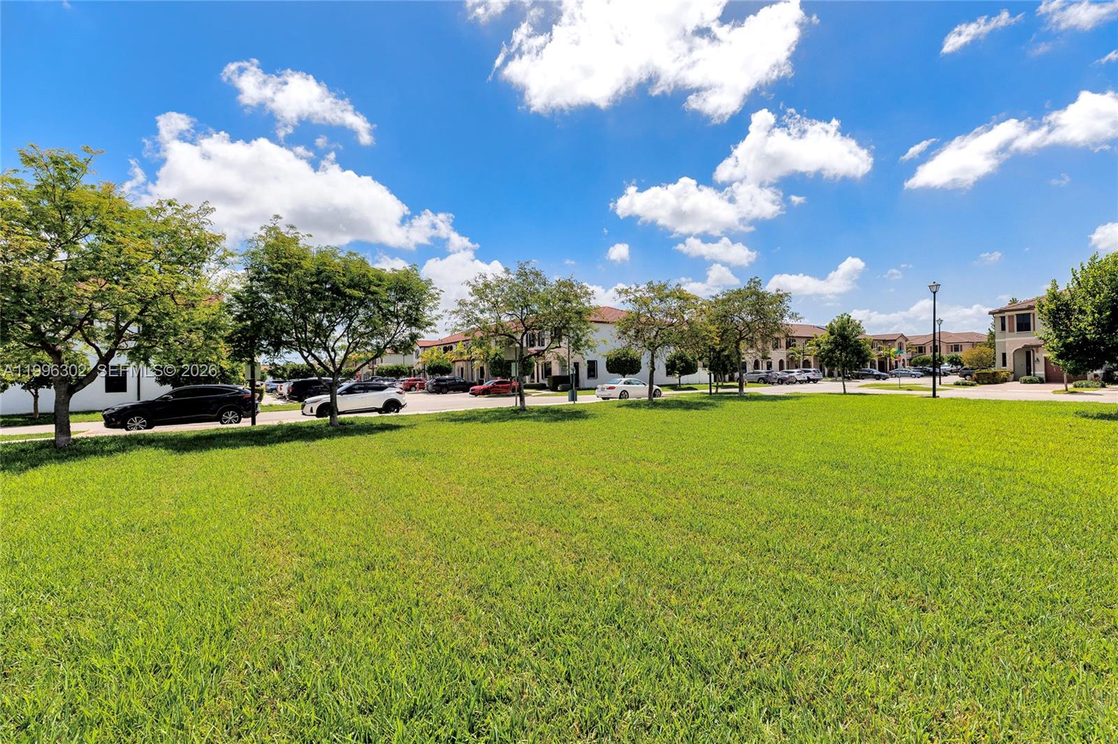 3392 W 105th Ter Hialeah, FL 33018
