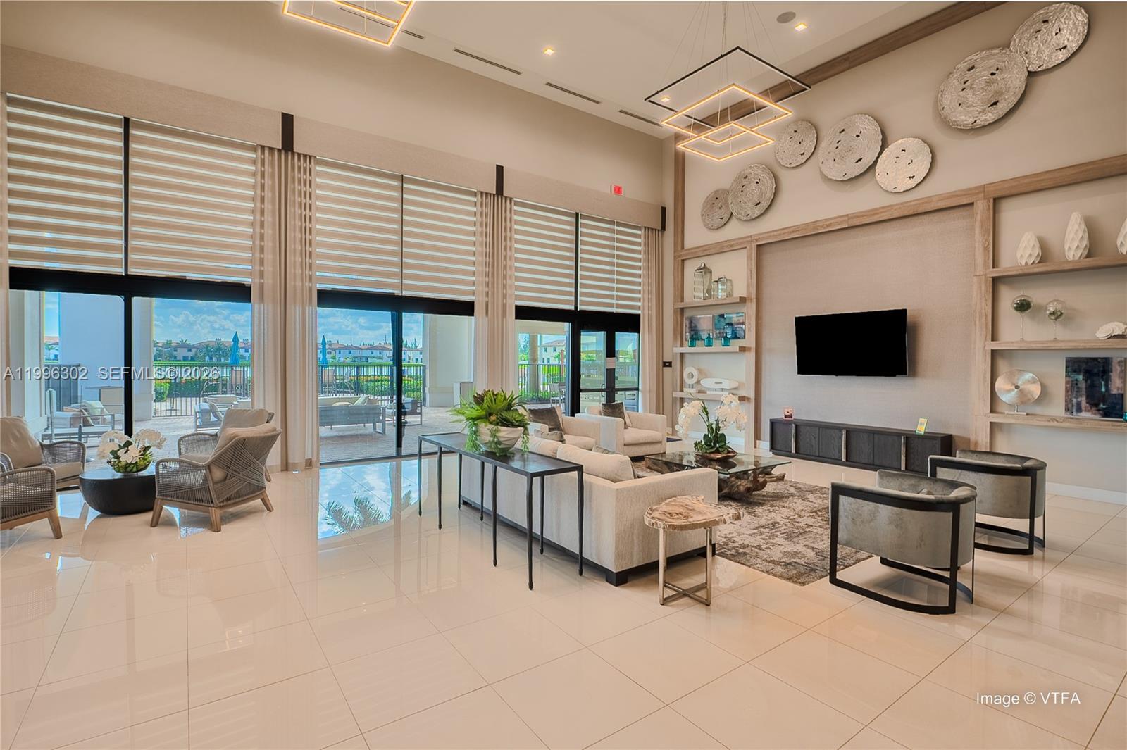 3392 W 105th Ter Hialeah, FL 33018