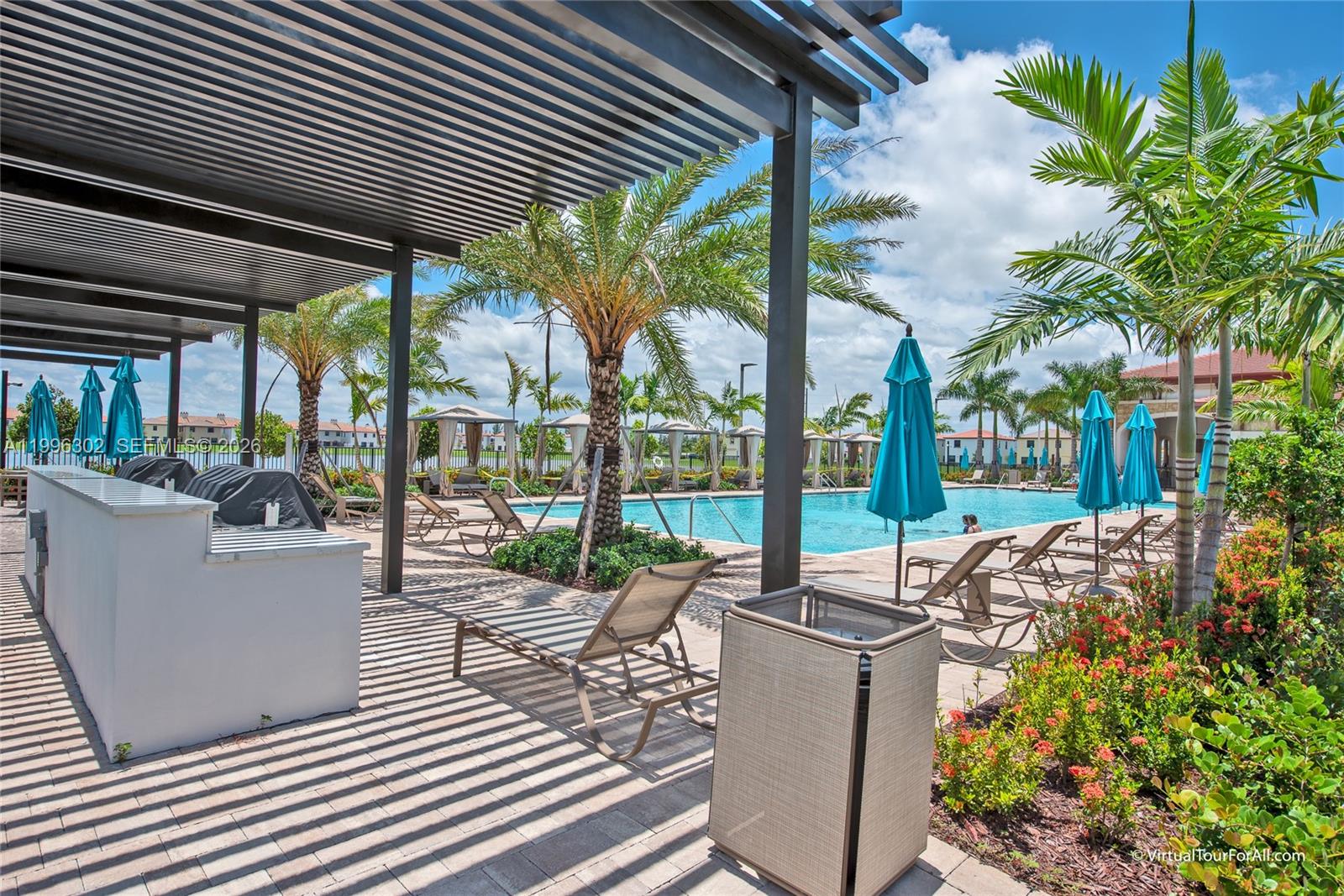 3392 W 105th Ter Hialeah, FL 33018