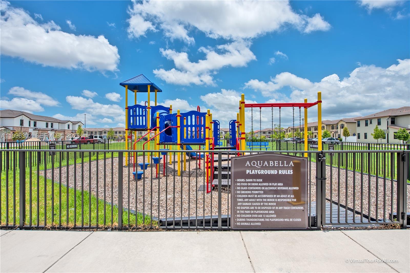 3392 W 105th Ter Hialeah, FL 33018