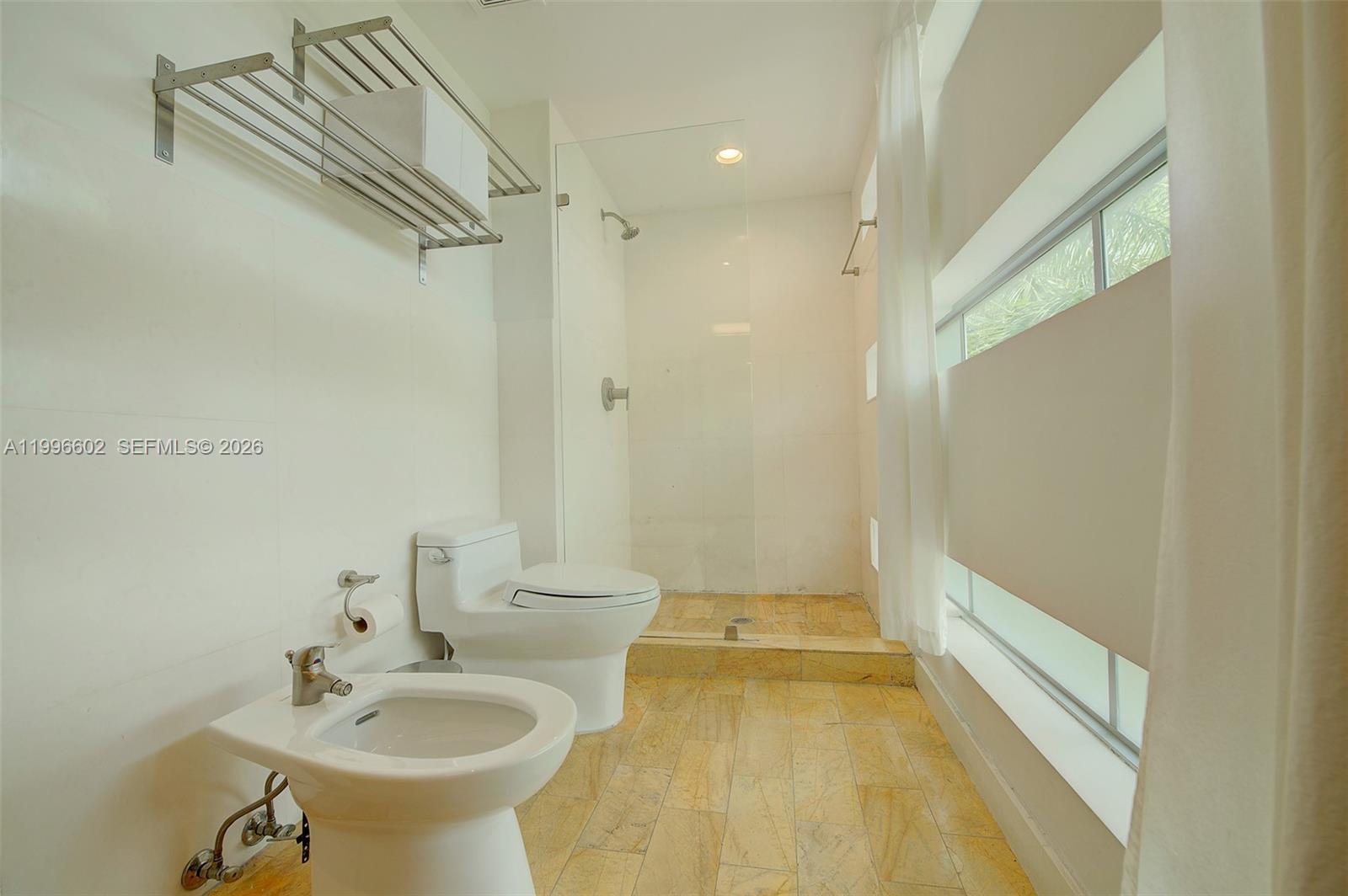 1577 Bay Rd #201 Miami Beach, FL 33139