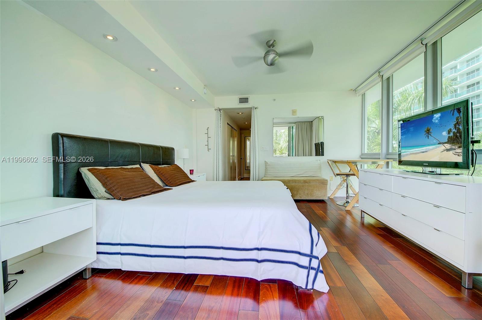 1577 Bay Rd #201 Miami Beach, FL 33139