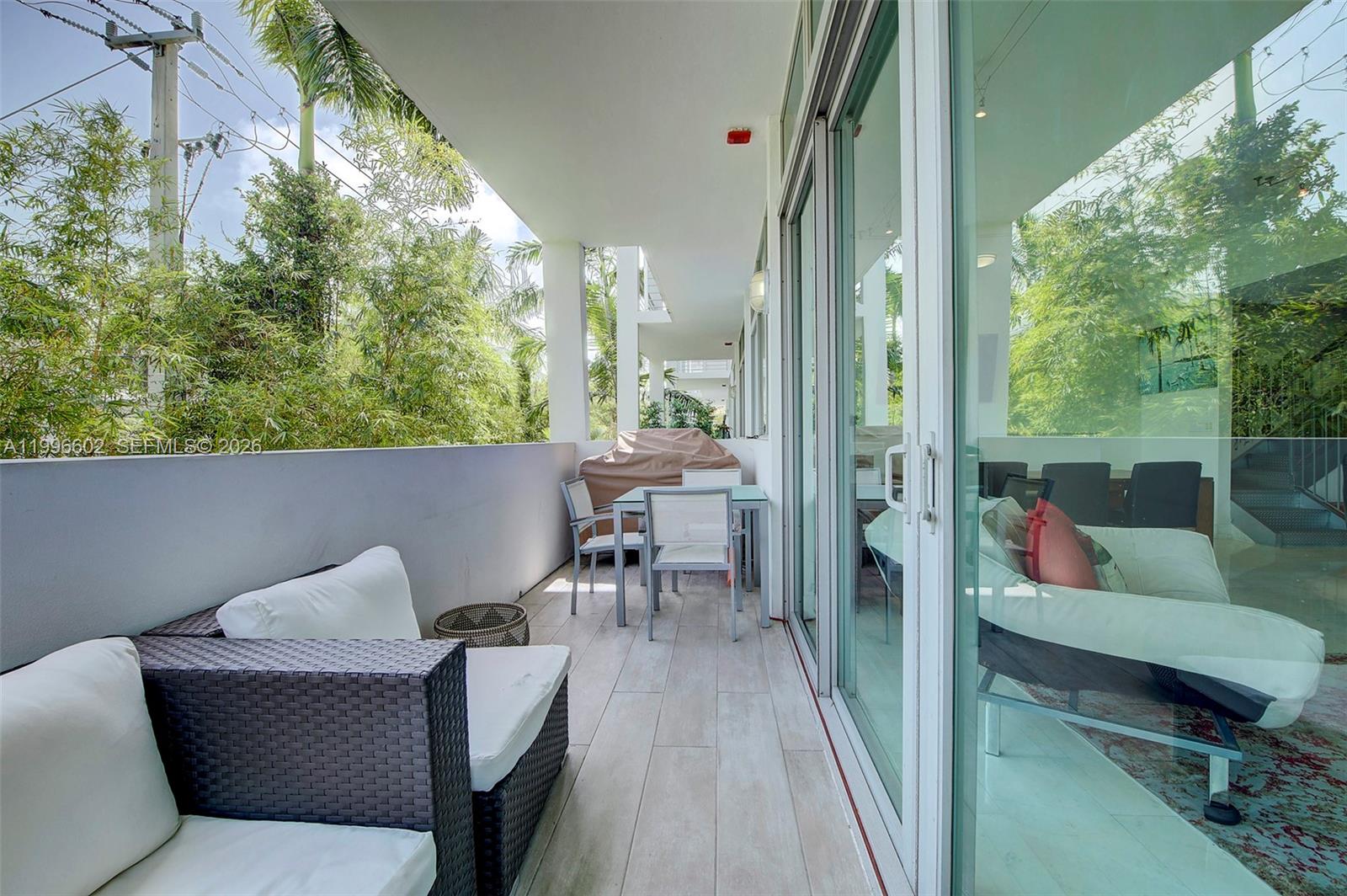 1577 Bay Rd #201 Miami Beach, FL 33139