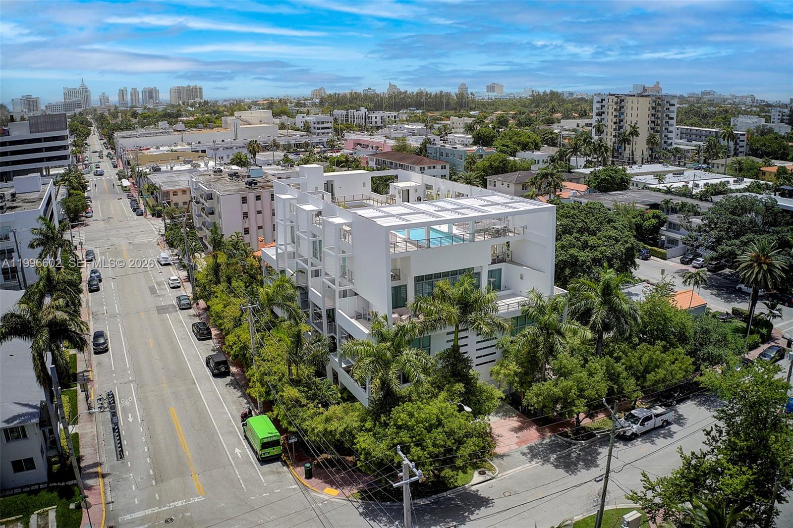 1577 Bay Rd #201 Miami Beach, FL 33139