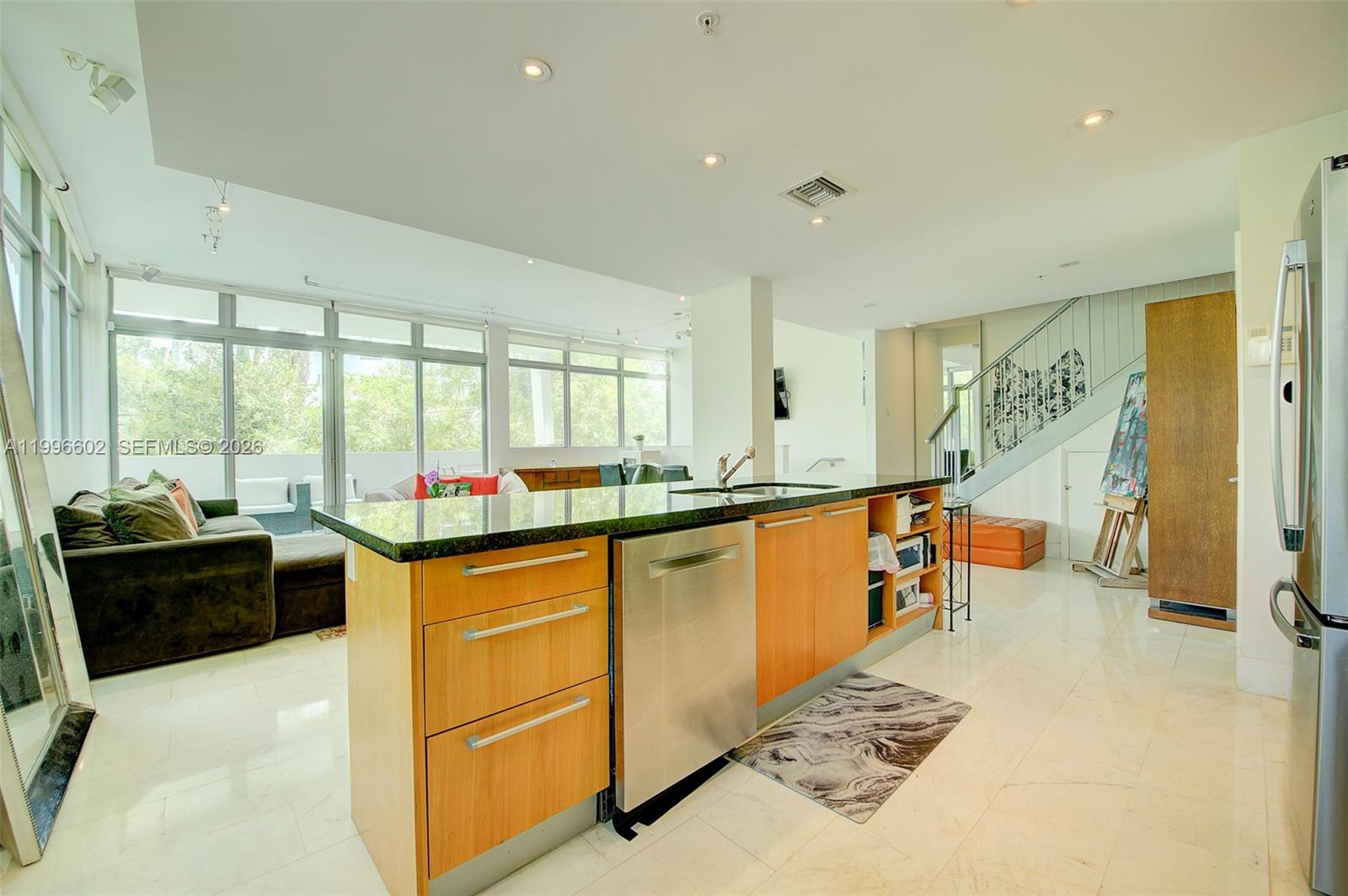 1577 Bay Rd #201 Miami Beach, FL 33139