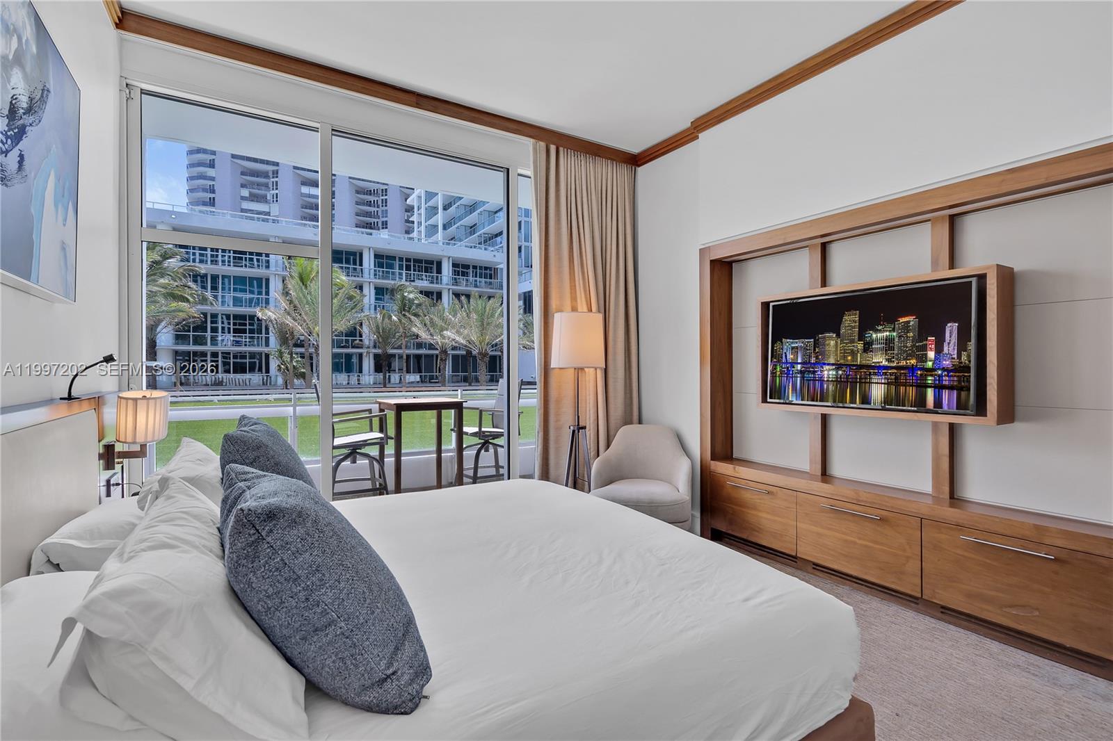 image The Carillon Center Tower6