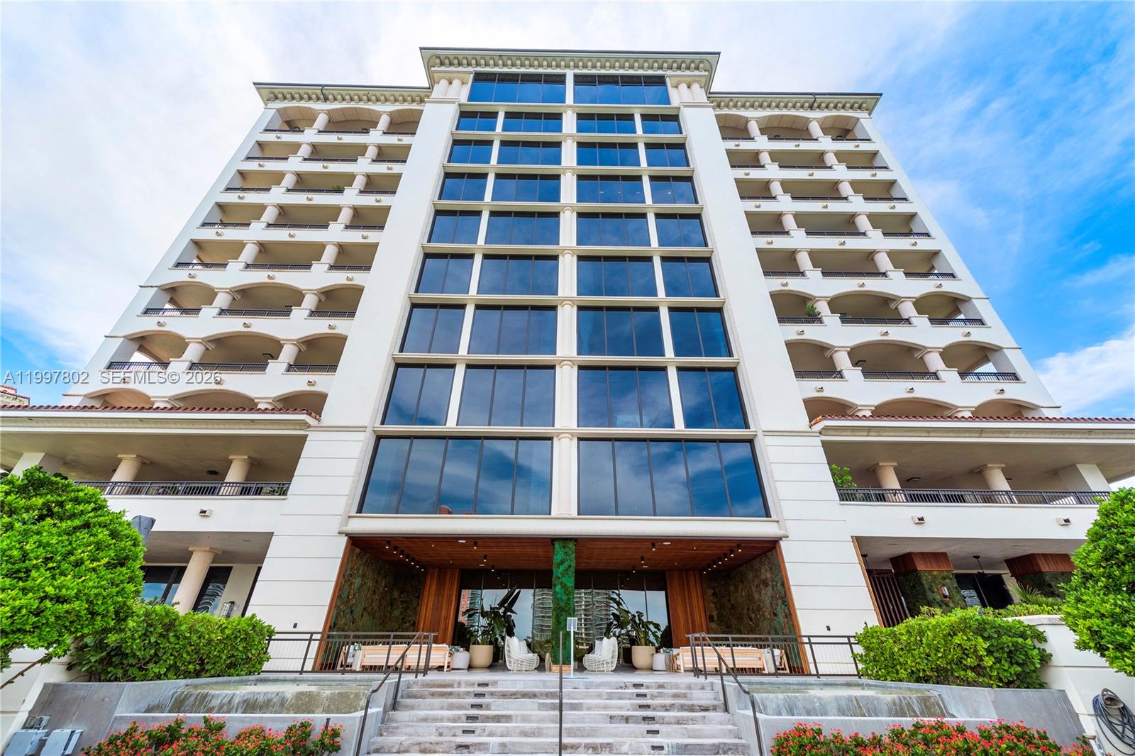 6882 Fisher Is Dr #6882 Miami Beach, FL 33109