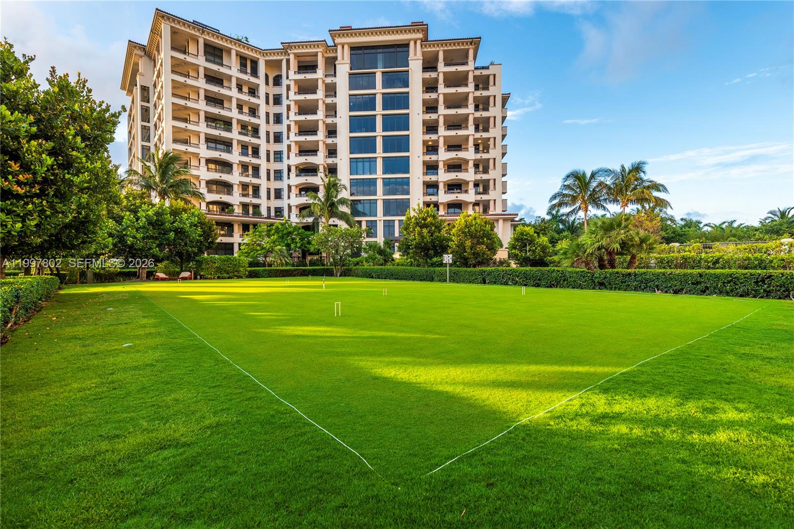 6882 Fisher Is Dr #6882 Miami Beach, FL 33109