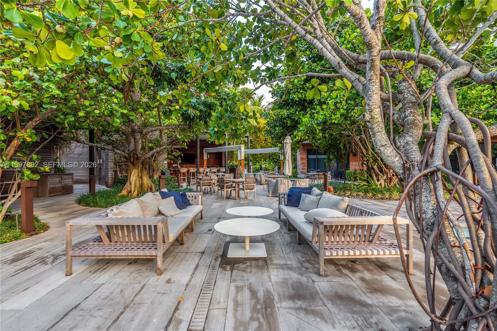 6882 Fisher Is Dr #6882 Miami Beach, FL 33109