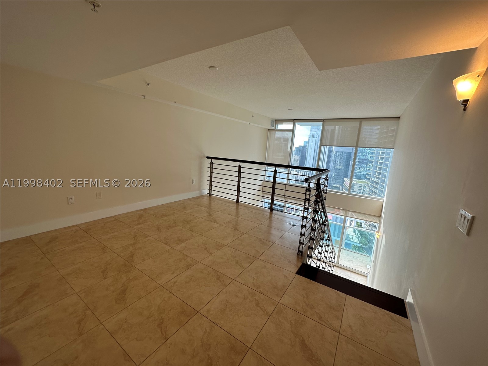 image Brickell on the River South5
