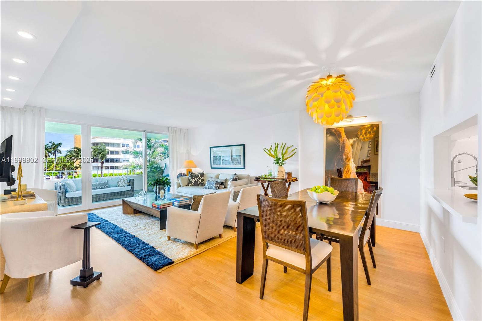 image Commodore Club South1