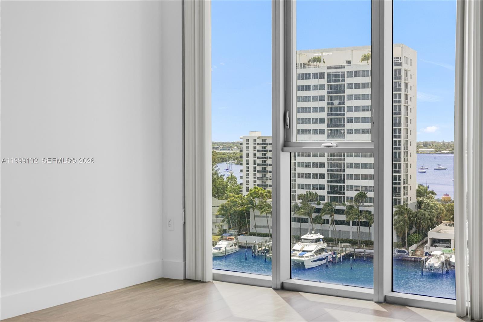 image Eloquence on the Bay22