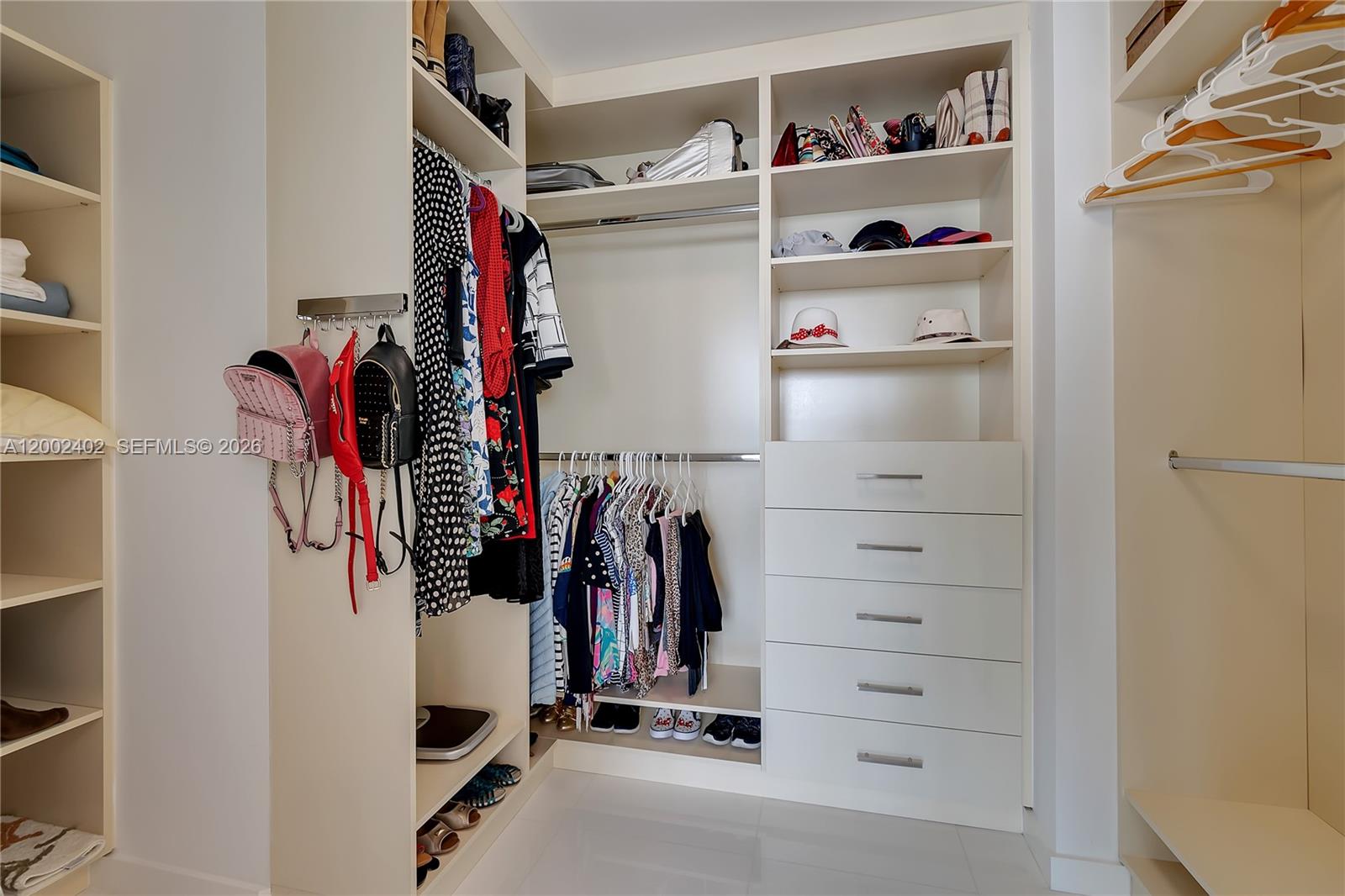 image Marquis Residences12