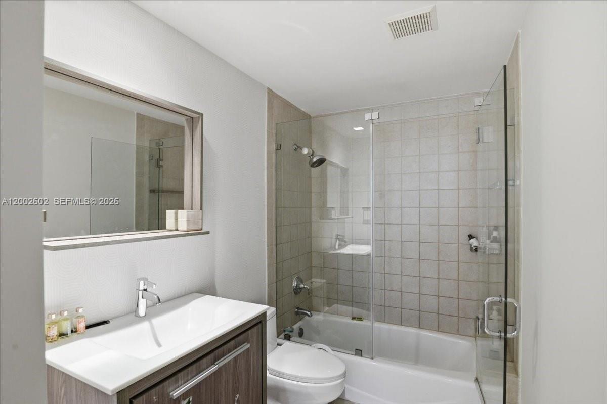 image Courts Brickell Key27