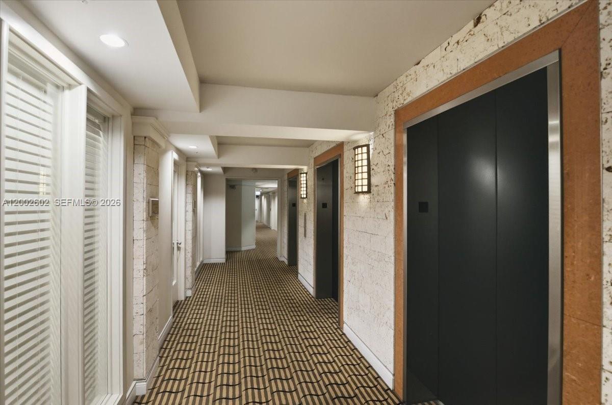 image Courts Brickell Key38