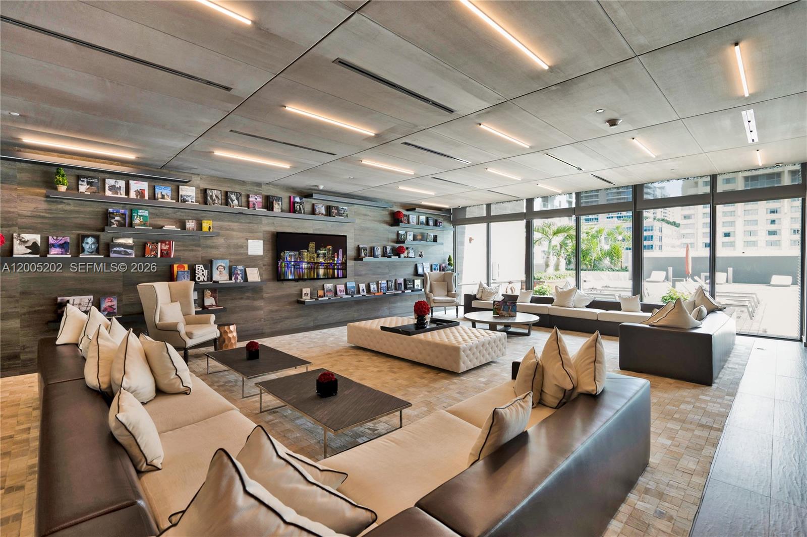 1080 Brickell Ave #2601 Miami, FL 33131