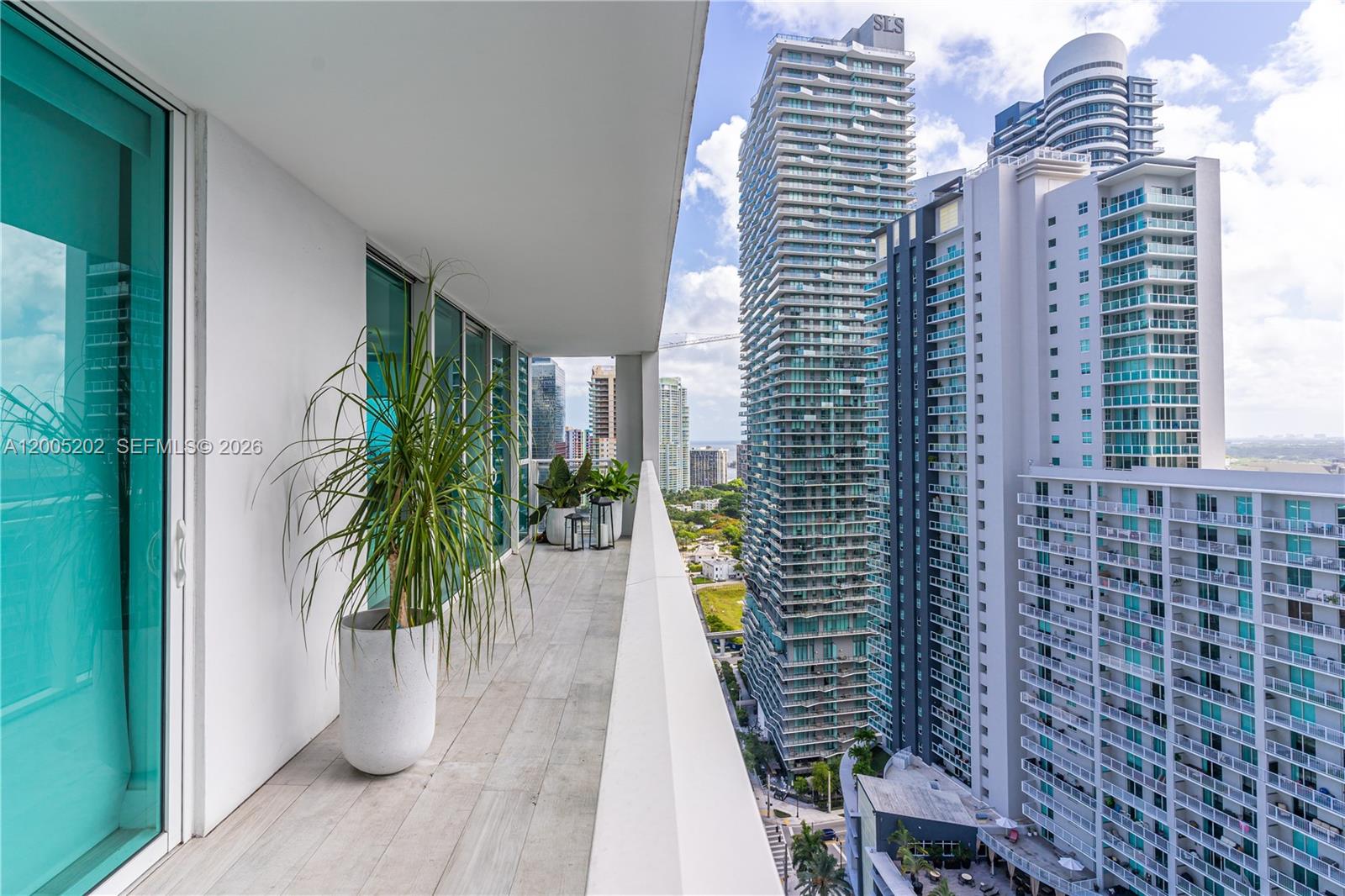 1080 Brickell Ave #2601 Miami, FL 33131
