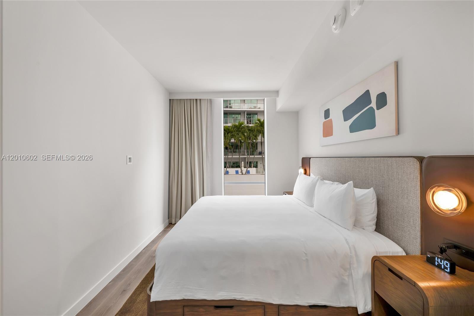 1611 SW 2nd Ave #414 Miami, FL 33129