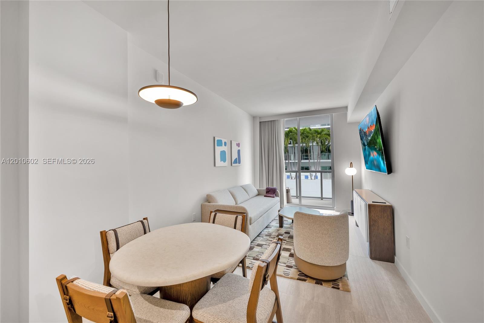 1611 SW 2nd Ave #414 Miami, FL 33129