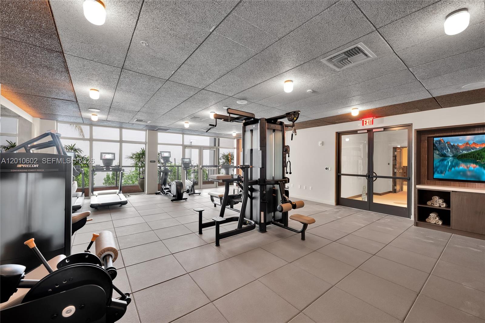 1611 SW 2nd Ave #414 Miami, FL 33129