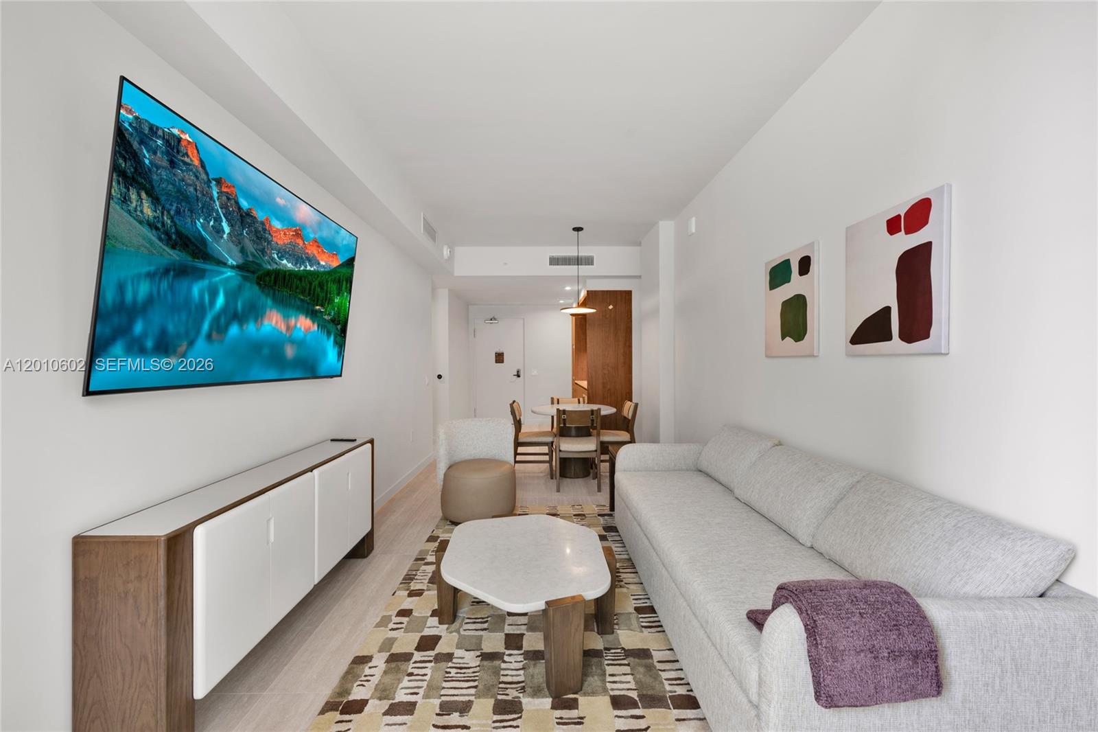 1611 SW 2nd Ave #414 Miami, FL 33129
