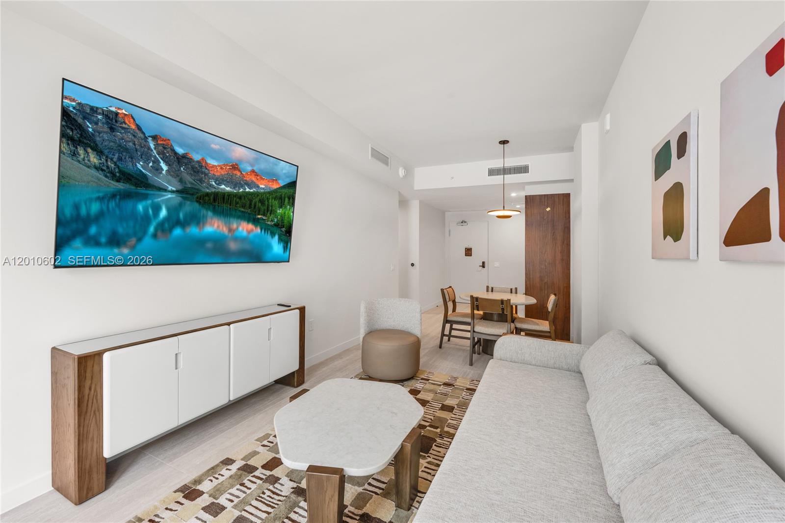 1611 SW 2nd Ave #414 Miami, FL 33129