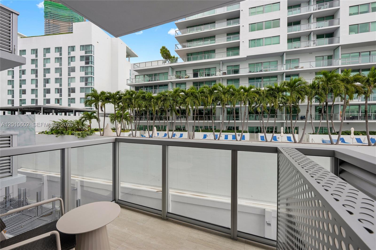 1611 SW 2nd Ave #414 Miami, FL 33129