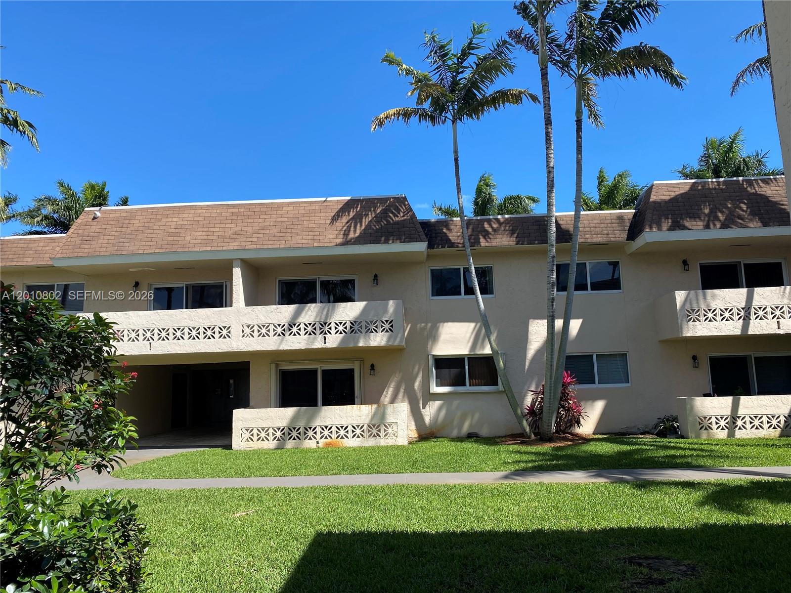 14500 SW 88th Ave #222 Palmetto Bay, FL 33176