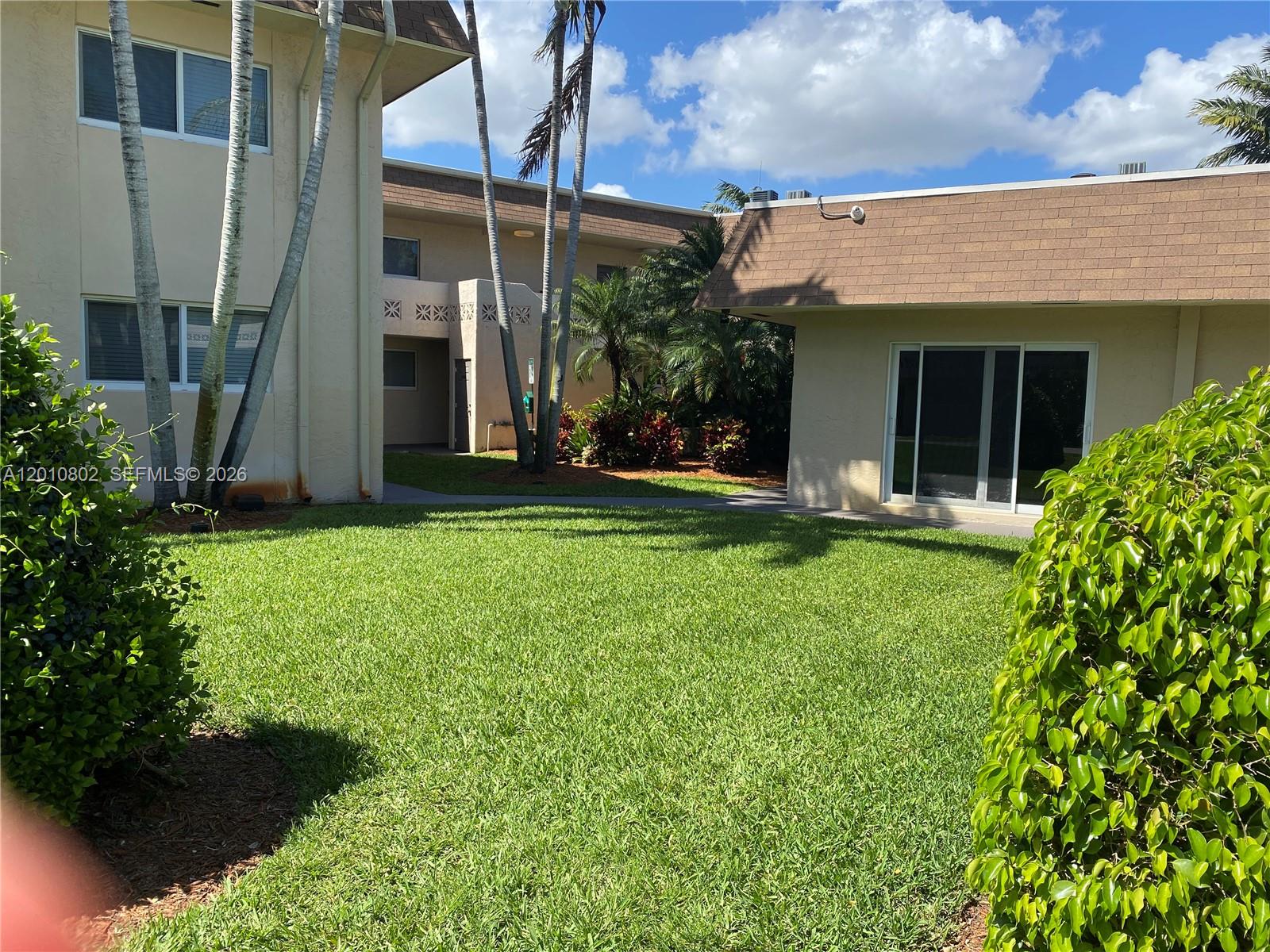 14500 SW 88th Ave #222 Palmetto Bay, FL 33176