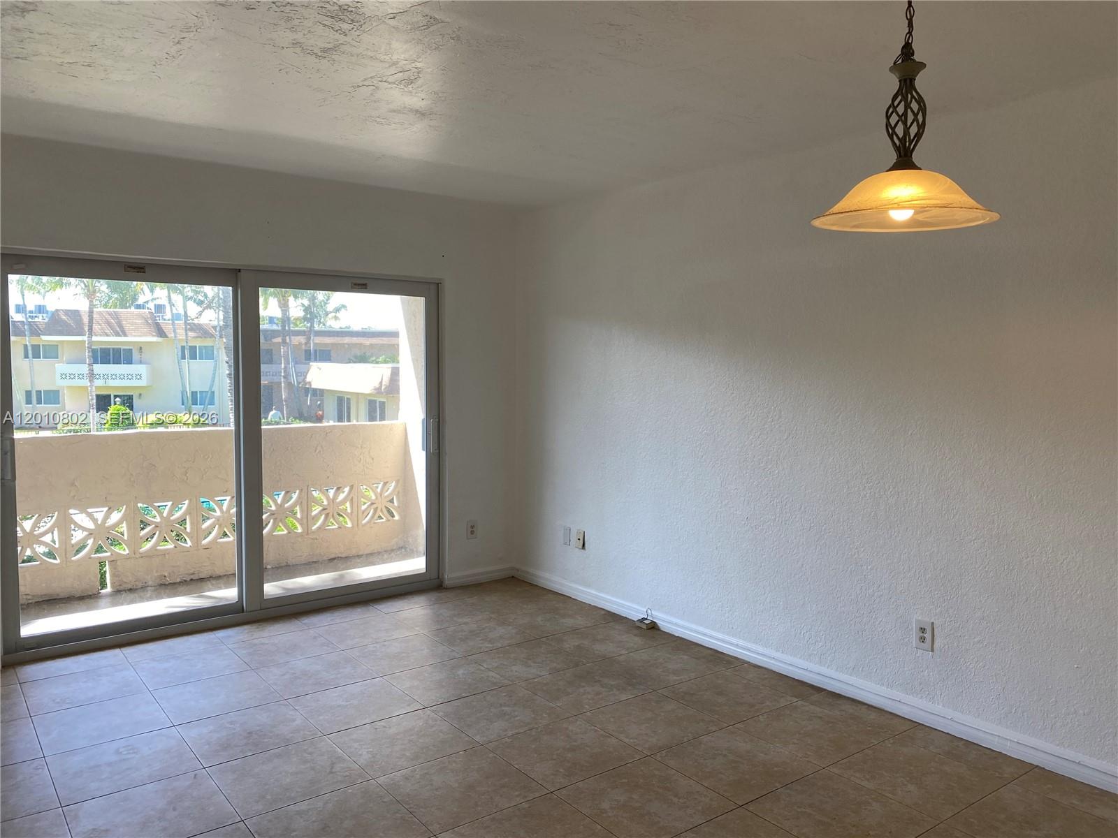 14500 SW 88th Ave #222 Palmetto Bay, FL 33176