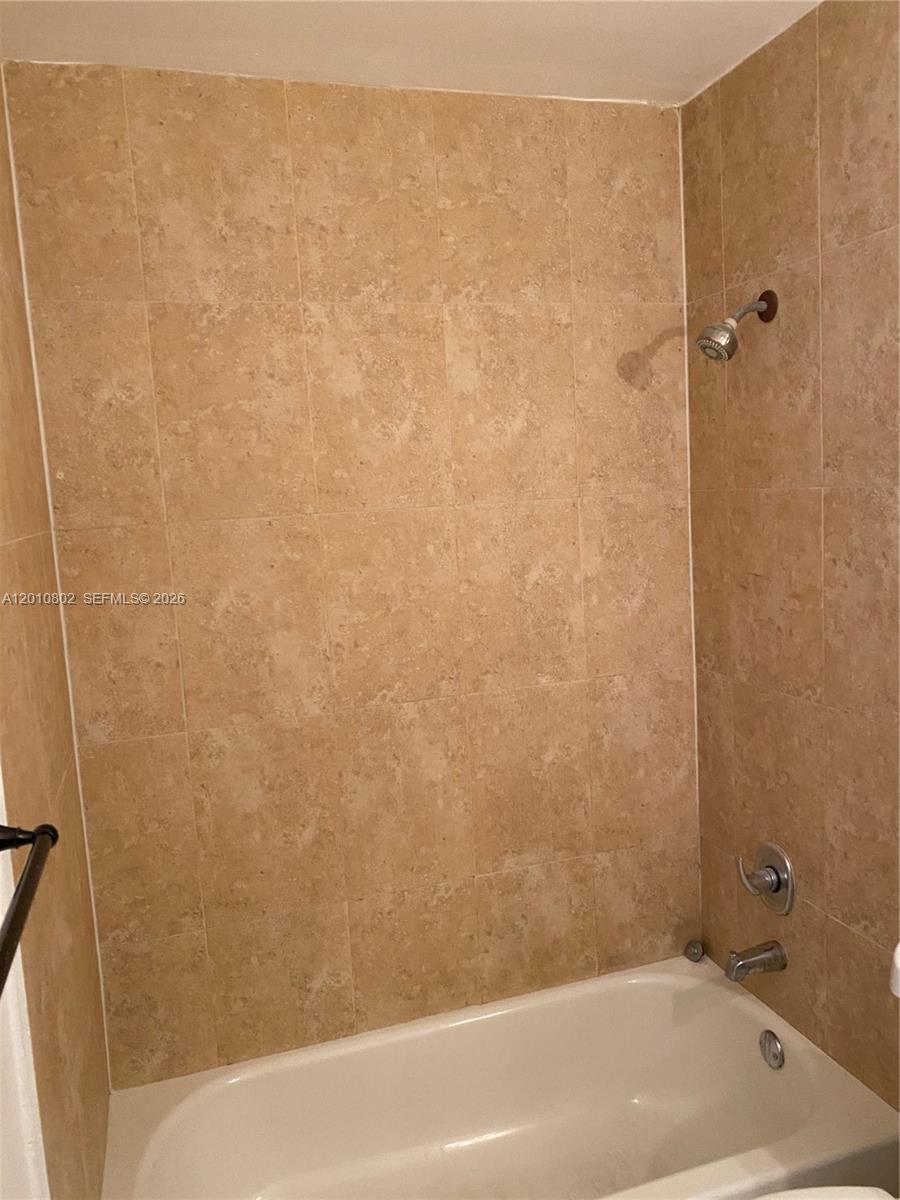 14500 SW 88th Ave #222 Palmetto Bay, FL 33176