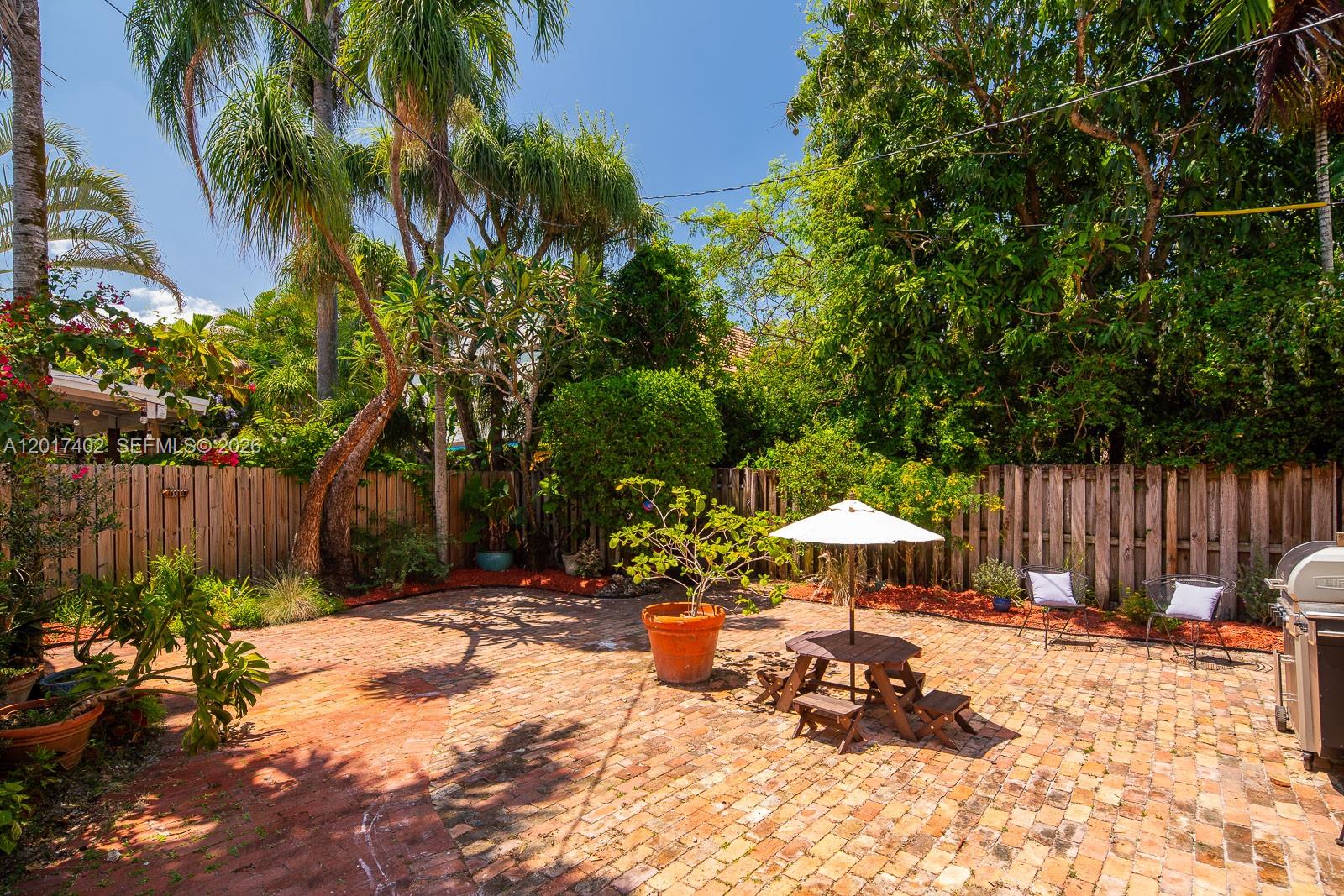 405 Viscaya Ave #405 Coral Gables, FL 33134