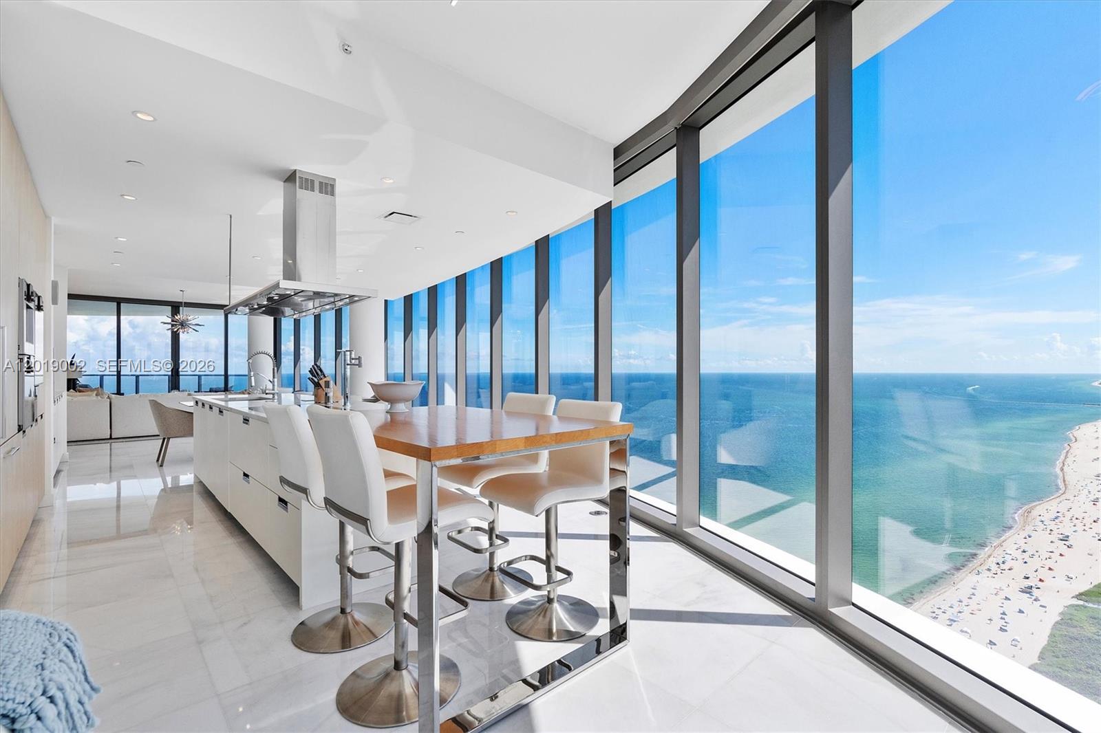 15701 Collins Ave #3605 Sunny Isles Beach, FL 33160