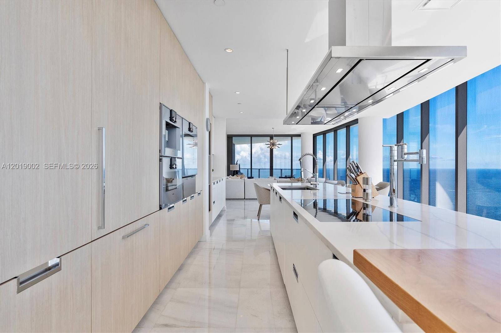 15701 Collins Ave #3605 Sunny Isles Beach, FL 33160