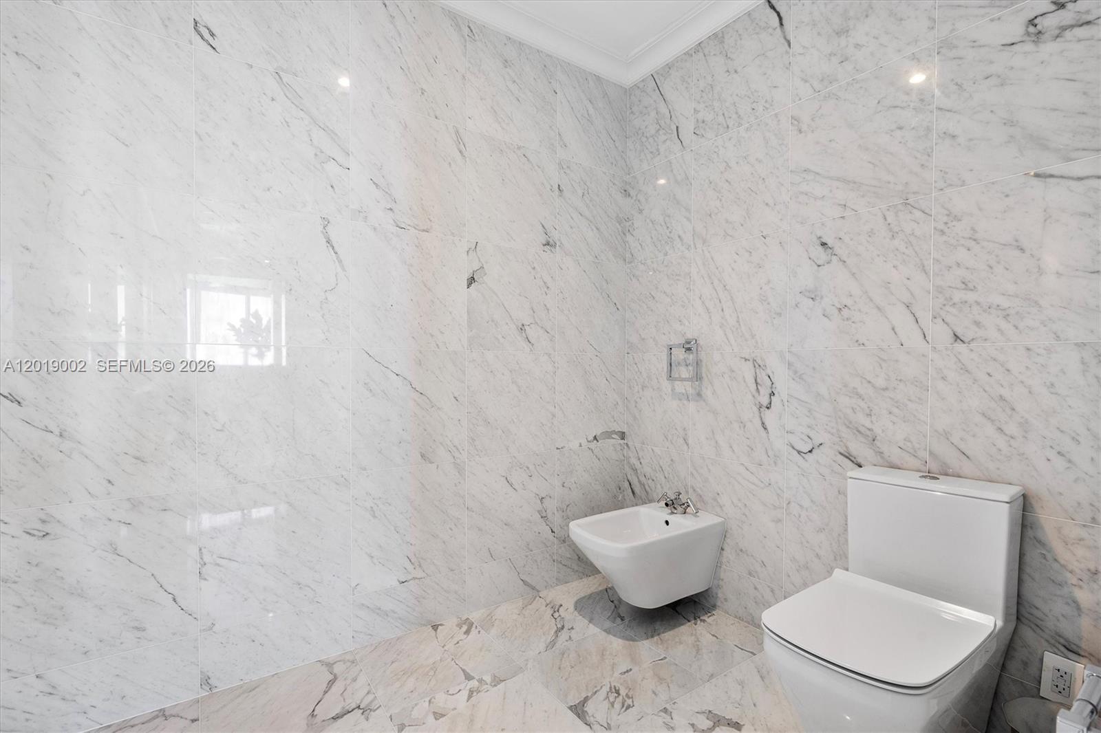 15701 Collins Ave #3605 Sunny Isles Beach, FL 33160
