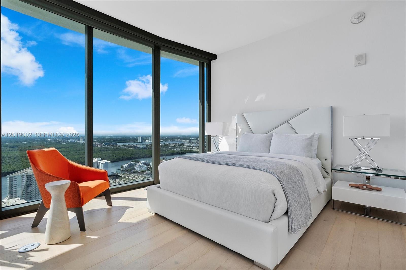15701 Collins Ave #3605 Sunny Isles Beach, FL 33160
