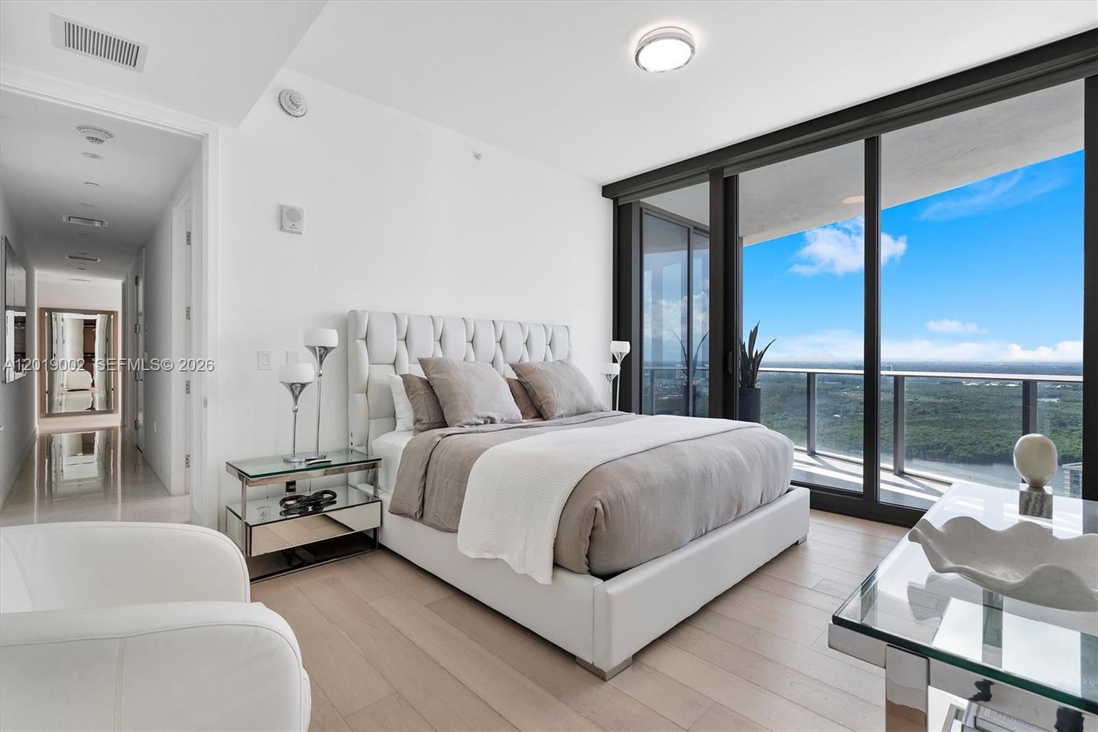 15701 Collins Ave #3605 Sunny Isles Beach, FL 33160