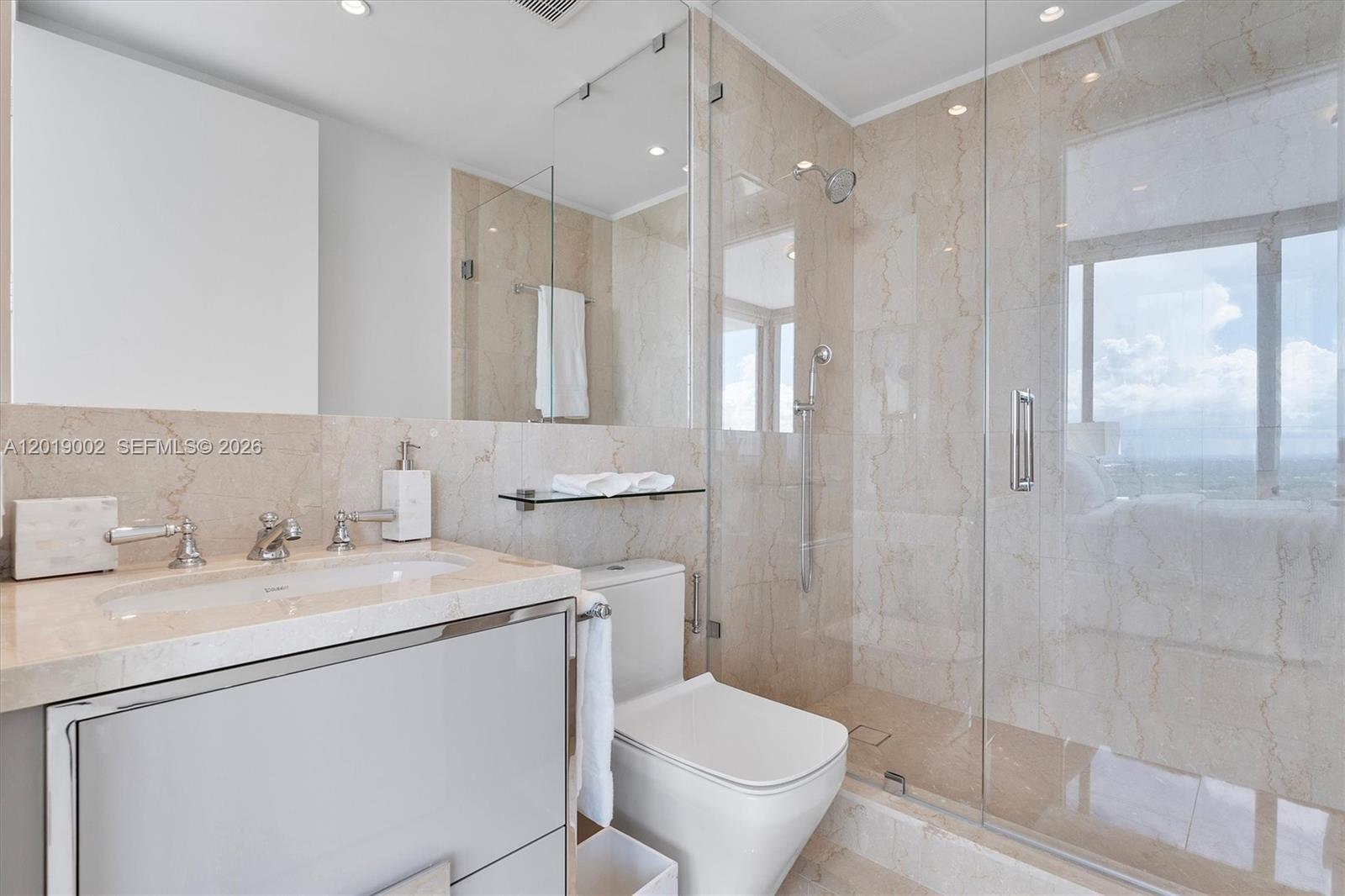 15701 Collins Ave #3605 Sunny Isles Beach, FL 33160