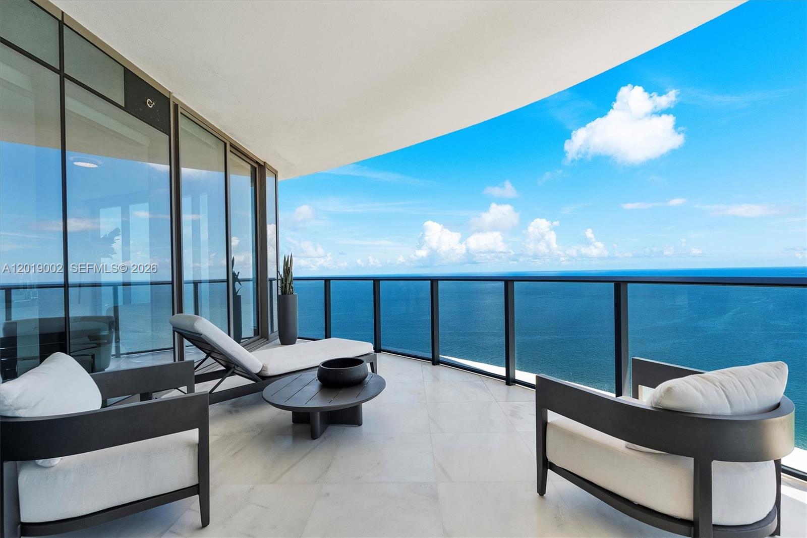 15701 Collins Ave #3605 Sunny Isles Beach, FL 33160