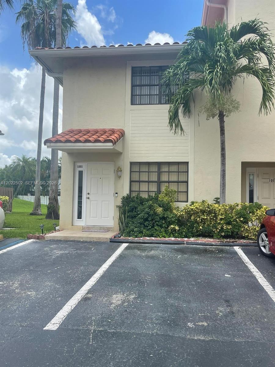 9880 Hammocks Blvd #101-43