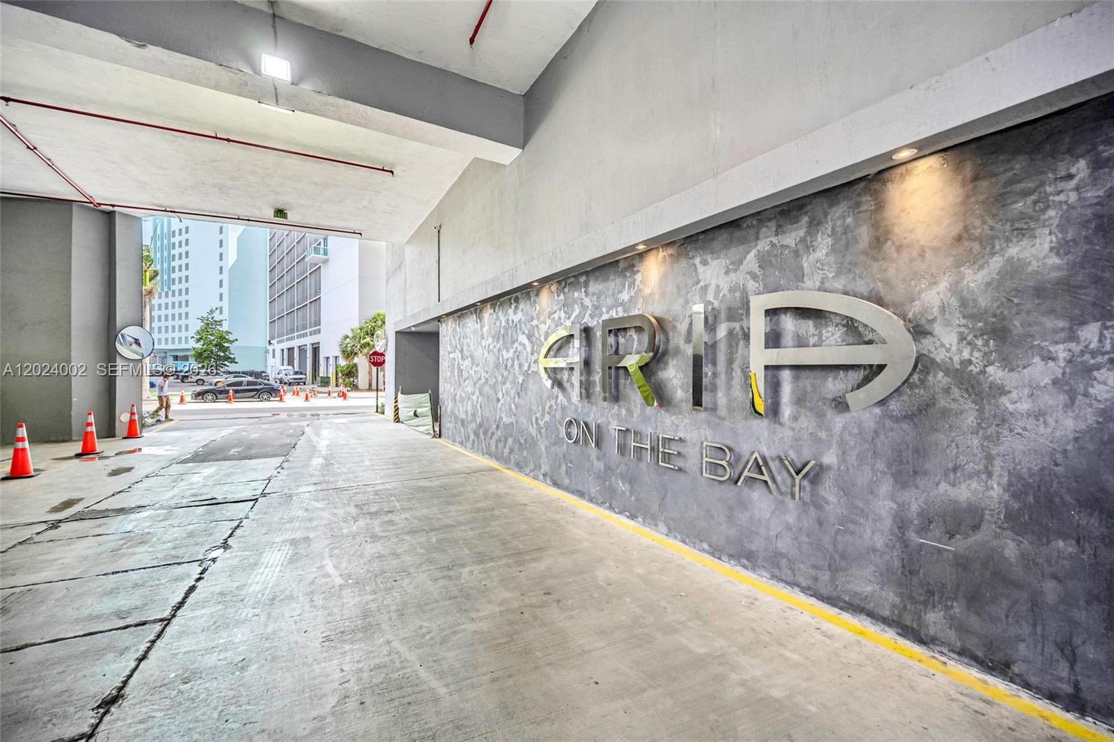image Aria on the Bay47