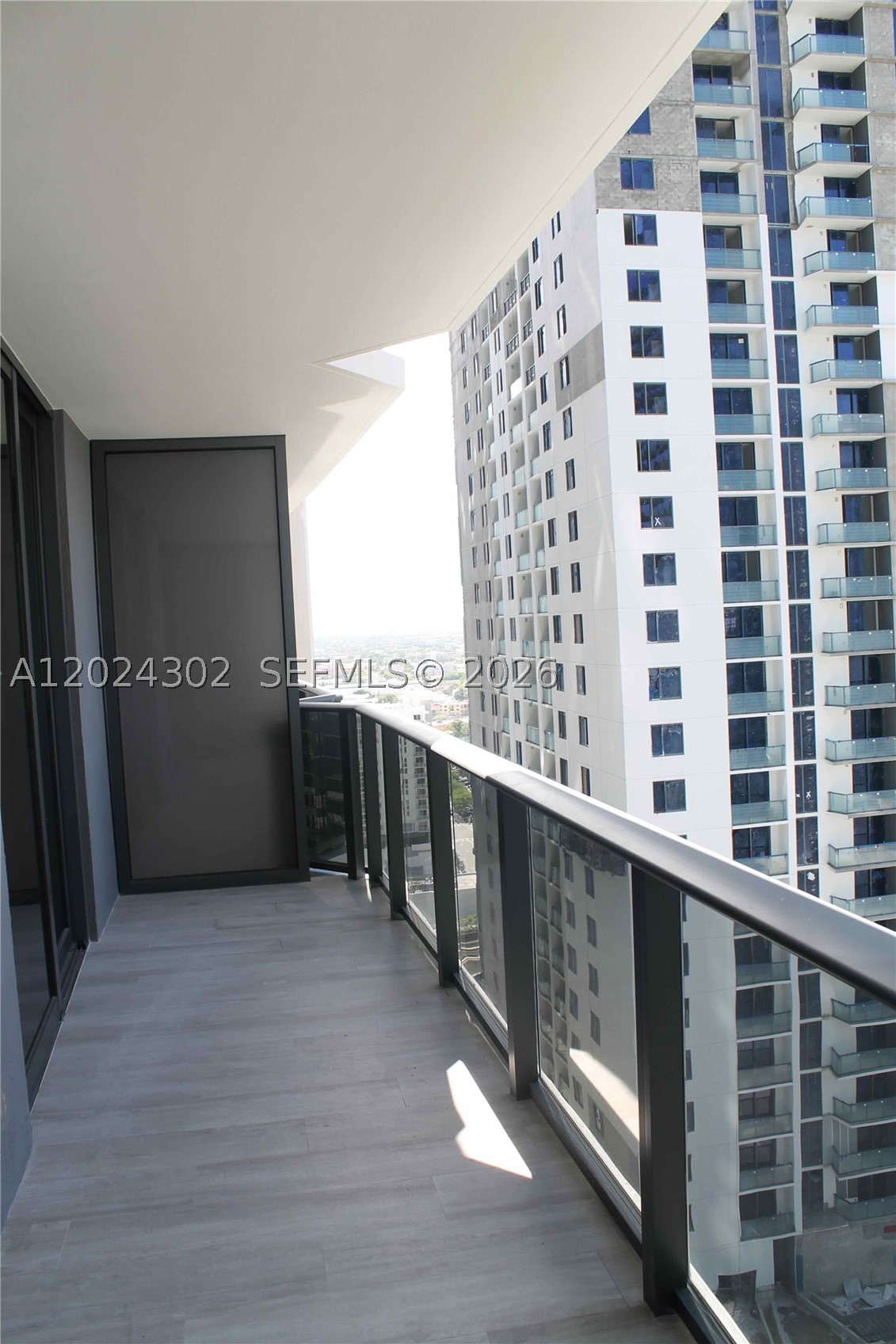 image Brickell Heights East18