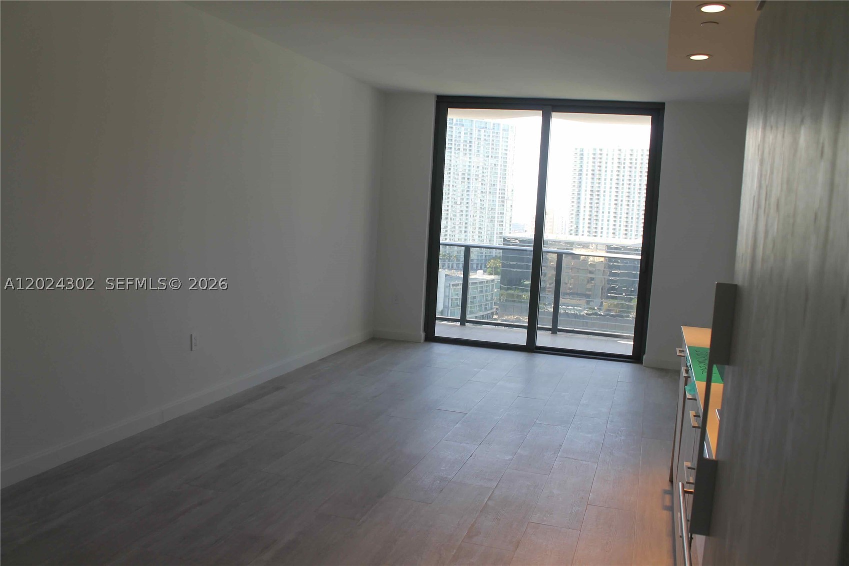 image Brickell Heights East1