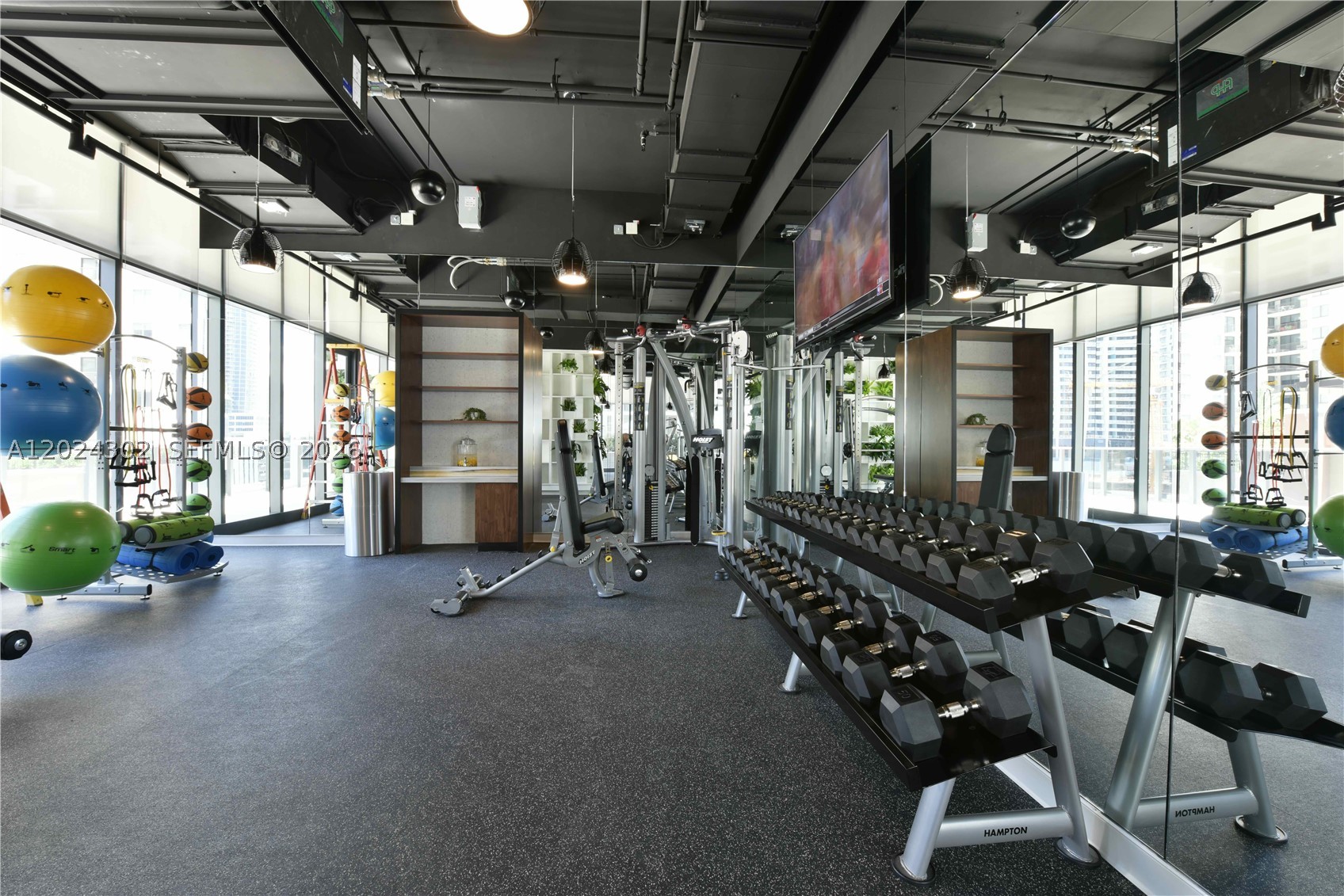 image Brickell Heights East36