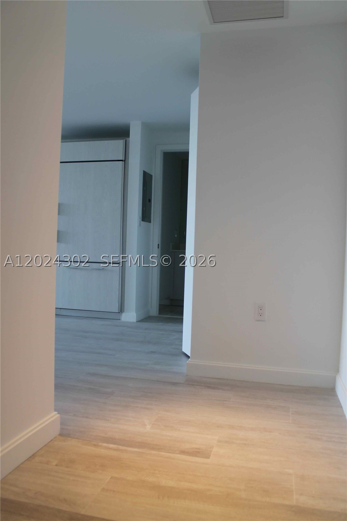 image Brickell Heights East8