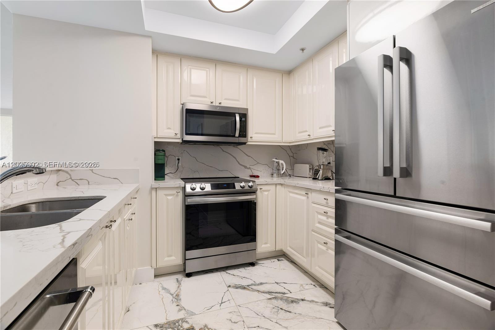 3400 SW 27th Ave #605 Miami, FL 33133