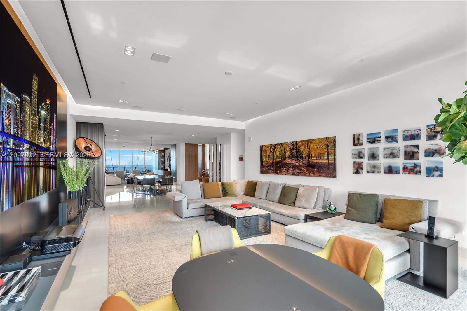 350 Ocean Dr #LPH2N Key Biscayne, FL 33149