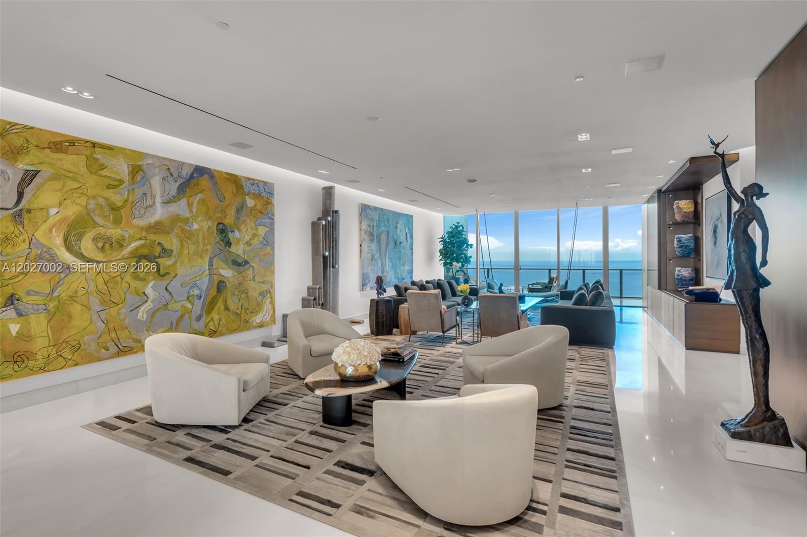 350 Ocean Dr #LPH2N Key Biscayne, FL 33149