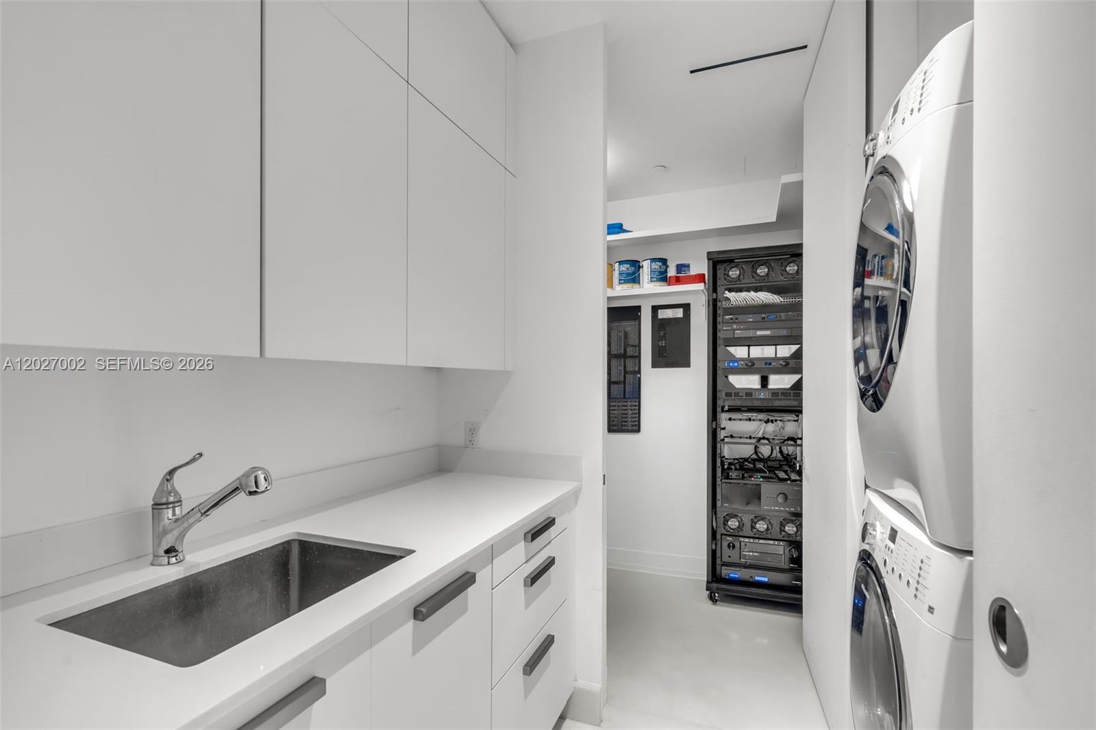 350 Ocean Dr #LPH2N Key Biscayne, FL 33149