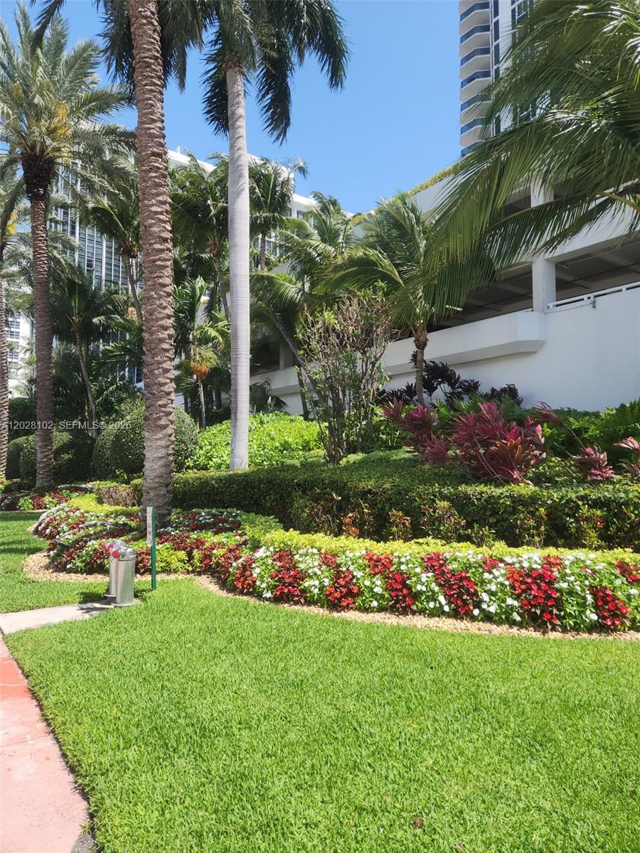 4779 Collins Ave #3504 Miami Beach, FL 33140